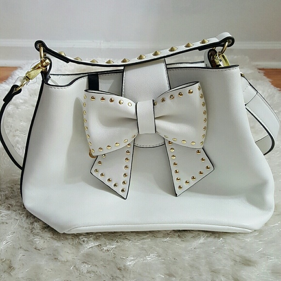 Betsey Johnson Handbags - Betsy johnson bag